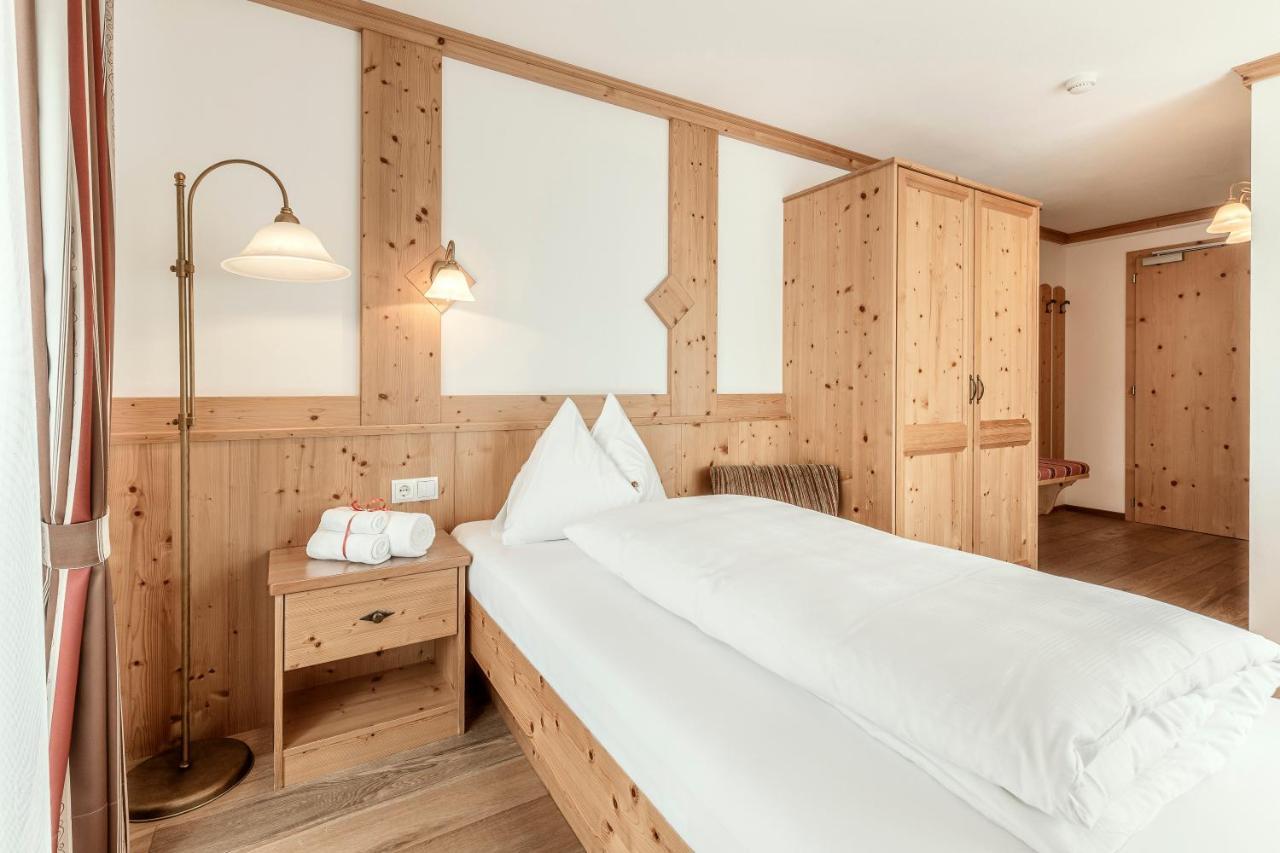 Hotel Christeinerhof Santa Cristina Val Gardena Esterno foto