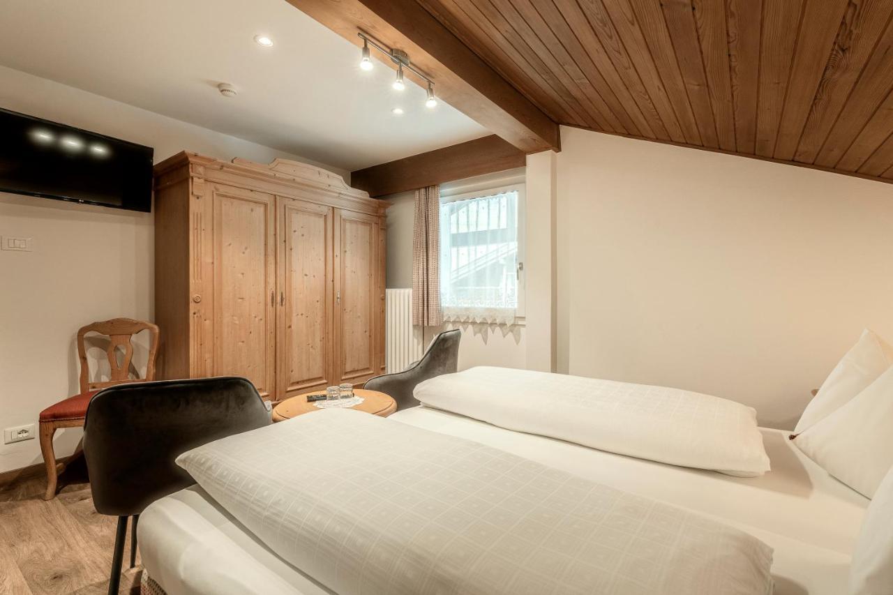 Hotel Christeinerhof Santa Cristina Val Gardena Esterno foto