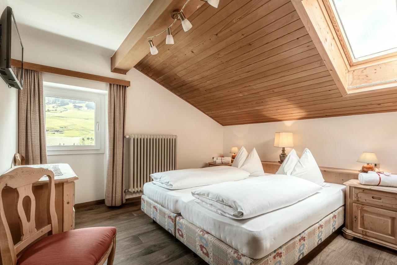 Hotel Christeinerhof Santa Cristina Val Gardena Esterno foto