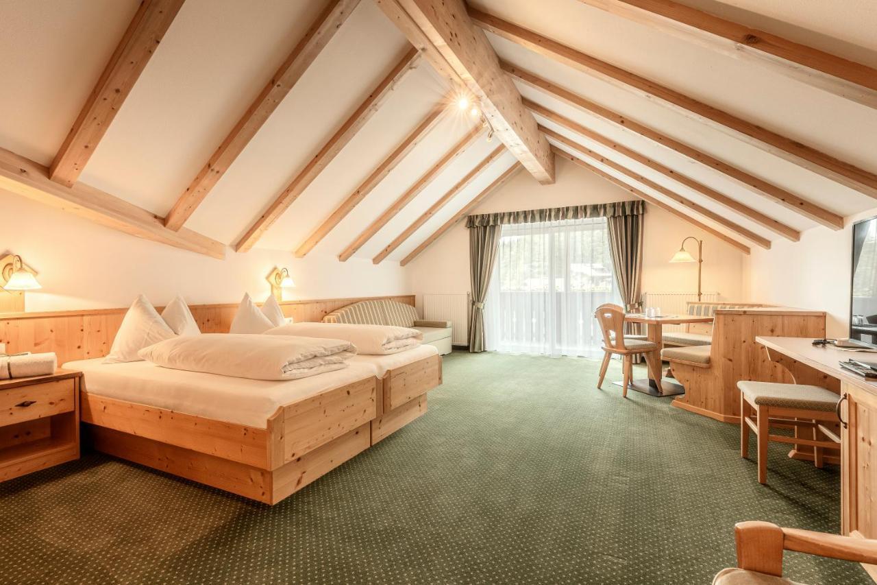 Hotel Christeinerhof Santa Cristina Val Gardena Esterno foto