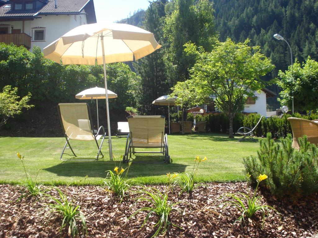 Hotel Christeinerhof Santa Cristina Val Gardena Esterno foto