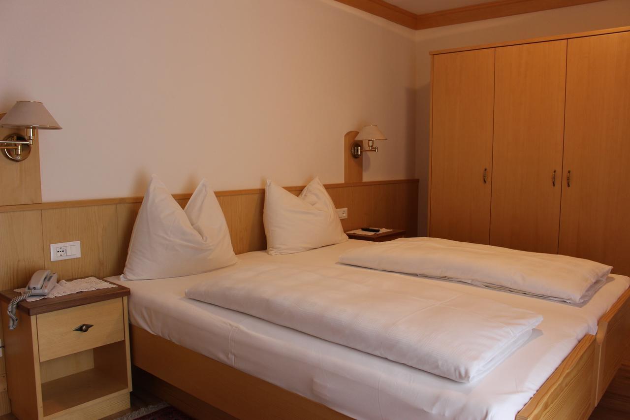 Hotel Christeinerhof Santa Cristina Val Gardena Esterno foto